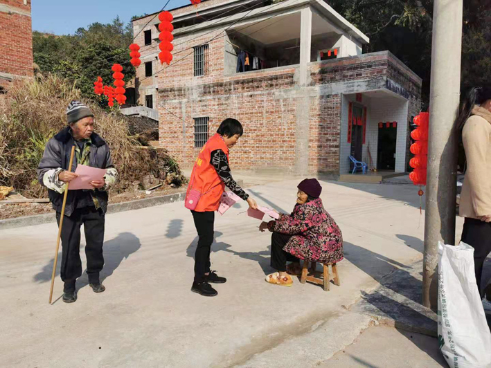 附城辖区内的罗定市第十六届人大代表,附城街道康任村党支部书记吴